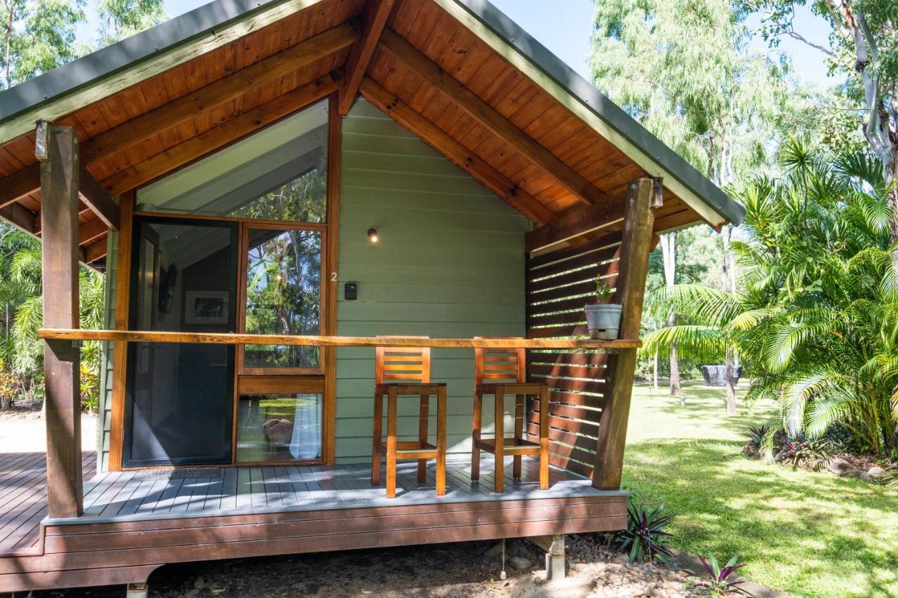 Airlie Beach Eco Cabins - Adults Only Exteriör bild