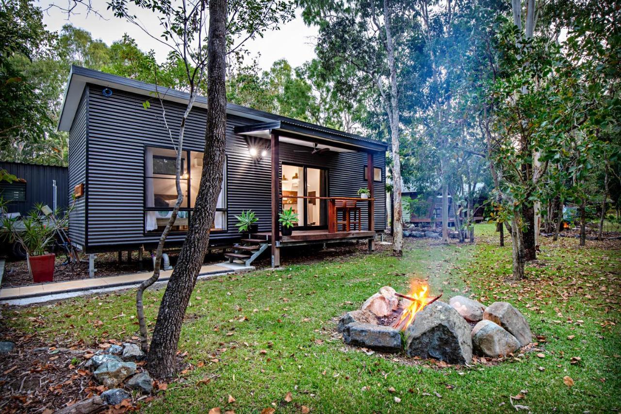 Airlie Beach Eco Cabins - Adults Only Exteriör bild