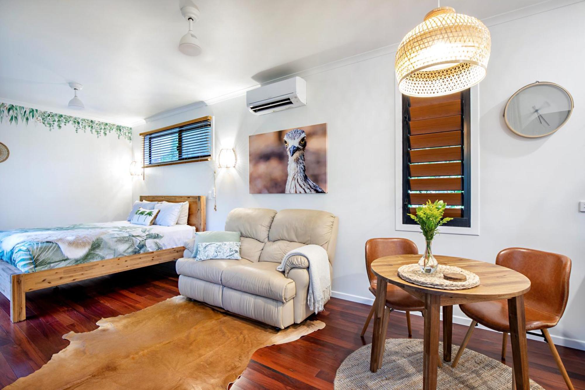 Airlie Beach Eco Cabins - Adults Only Exteriör bild